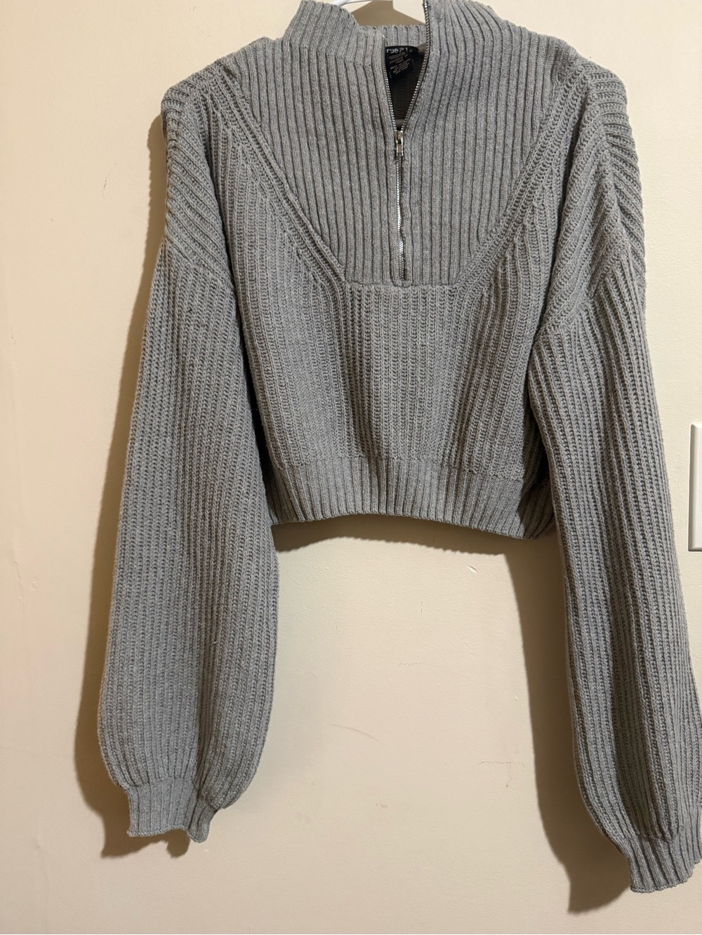 Rue21 Light Gray Ribbed Half-Zip Cropped Turtleneck Sweater